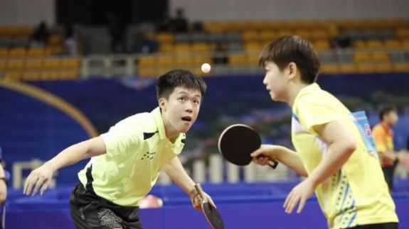 泰晤士：加纳乔的天赋毋庸置疑，挑战在于摆脱围绕着他的舆论