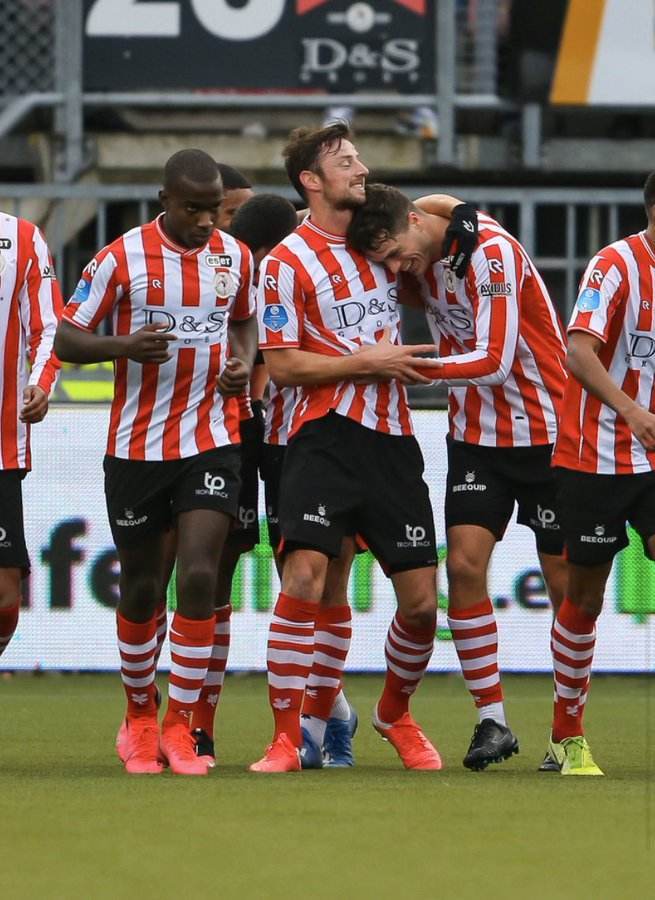 连续上演逆 连续上演逆