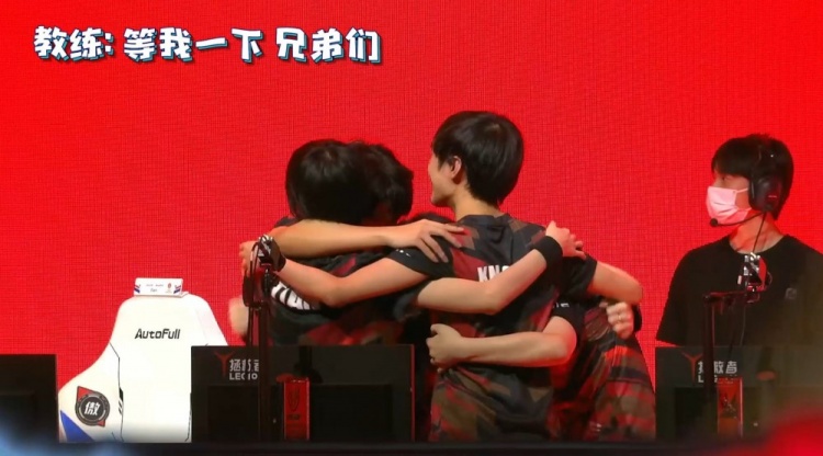 和爸爸击掌 和爸爸击掌