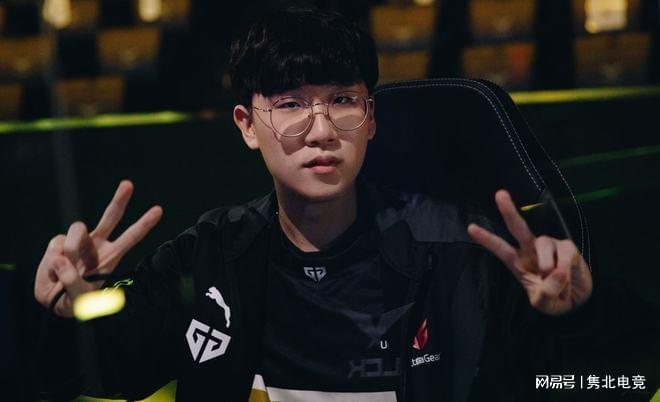 舆论压力 舆论压力